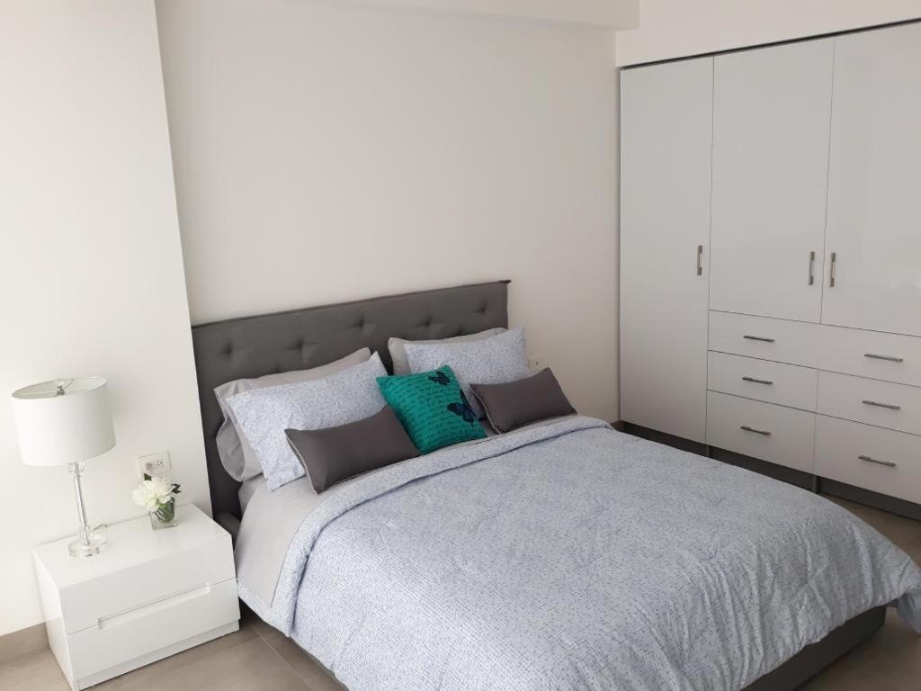 Lujoso Departamento En La Quinta Avenida Apartamento *